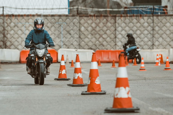 Formation permis moto A2 rapide  